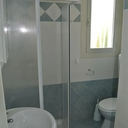 Ferienhaus Fuer 7 Personen Ca 45 Qm In Bibione, Adriakueste Italien Und Umgebung - B62949 度假居 比比翁